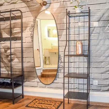 Host Housee Angel's -2 Bedroom, 2 Bathroom In Centre Appartement *